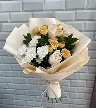 Букет цветочный вальс в Анапской Букет цветов из:  Розы и Хризантемы в Анапской