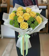 Букет цветов из:  Хризантемы и Розы в Анапской