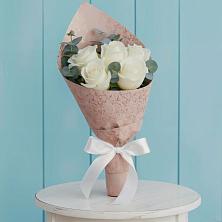 Букет контраст в Анапской Букет цветов из:  Розы в Анапской