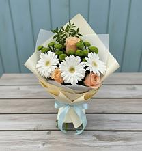 Букет цветов из:  Герберы, Розы и Хризантемы в Анапской