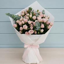 Букет цветов из:  Розы в Анапской