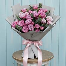 Композиция Яркий комплимент в Анапской Букет цветов из:  Розы в Анапской
